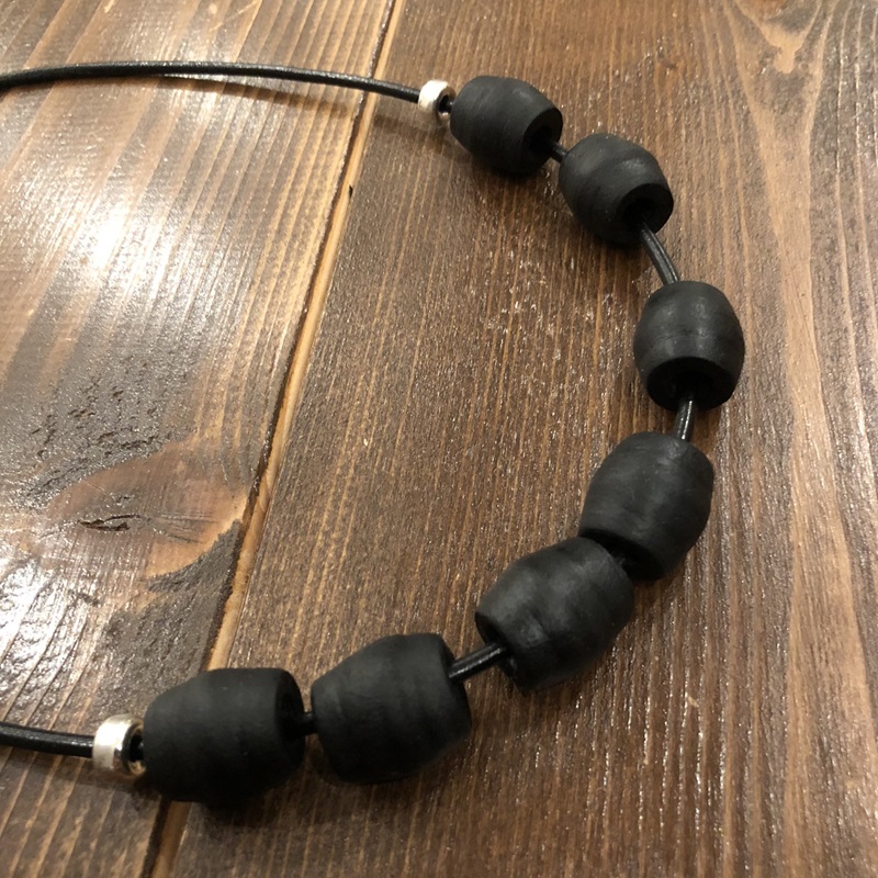 BEADS NECKLACE ｜ KIZUKI LEATHER SHOP｜ハンドメイド革製品と