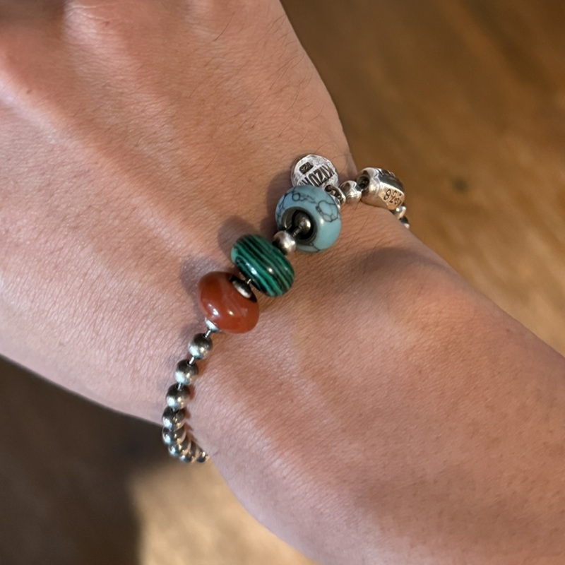 SVB BRACELET with Stone